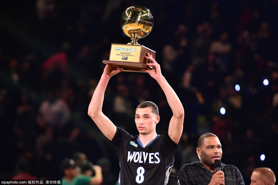 骑士逆转森林狼,拉文得分领先 骑士逆转森林狼,拉文得分领先