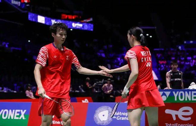 关于印度羽毛球队绝地反击中国羽毛球队，马琳惊艳世界的信息