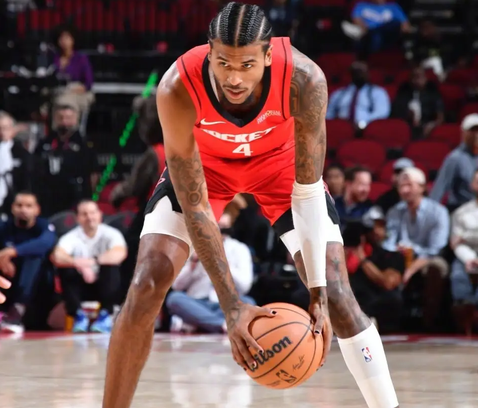 爵士险胜奇才，米切尔砍下33分