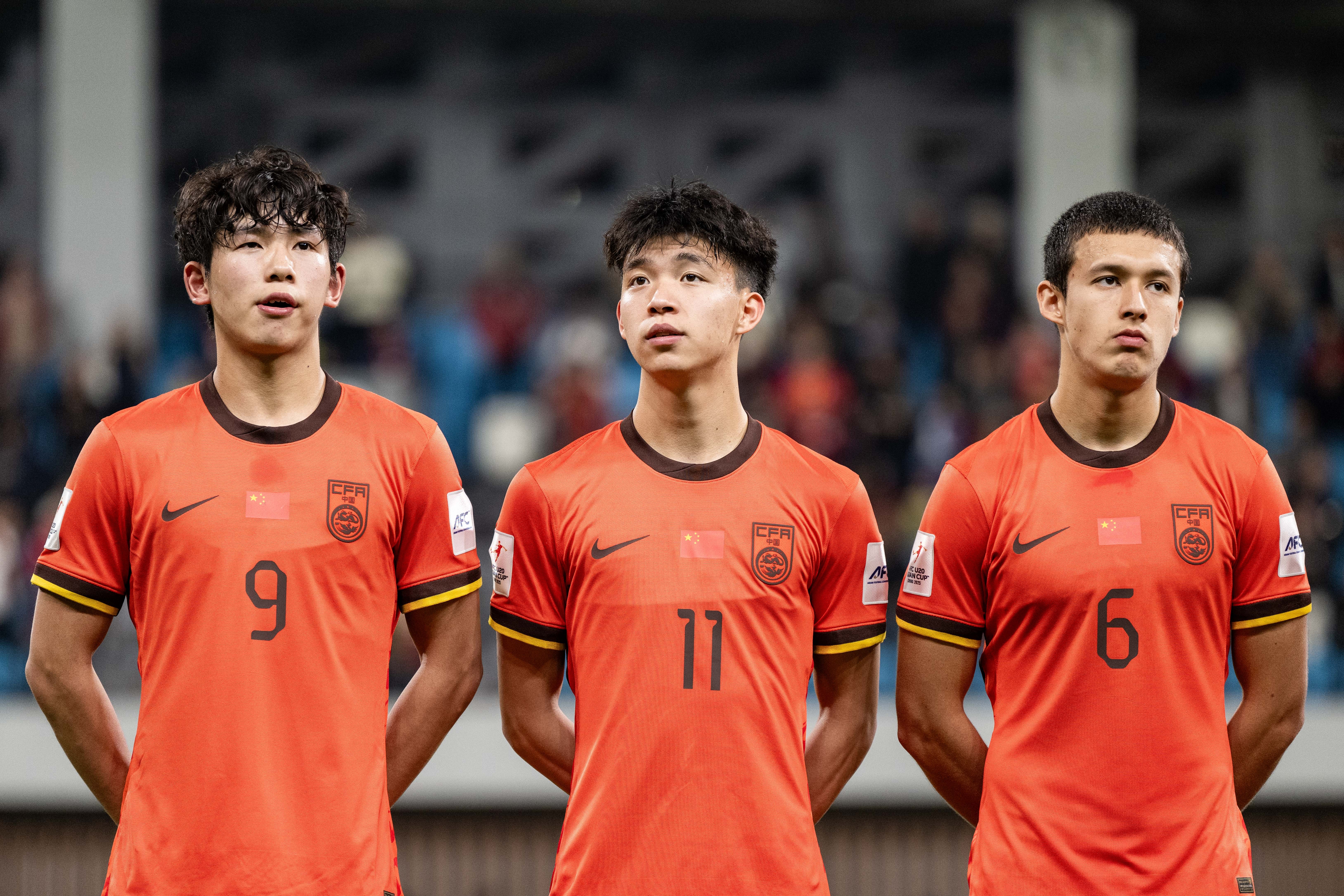 世界赛舞台，亚洲杯代表国家出征荣耀的简单介绍