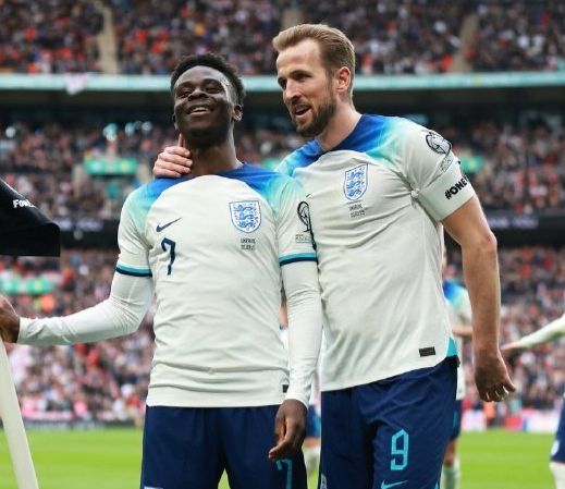 日本险胜乌克兰,贝林厄姆扛起全队 日本险胜乌克兰,贝林厄姆扛起全队