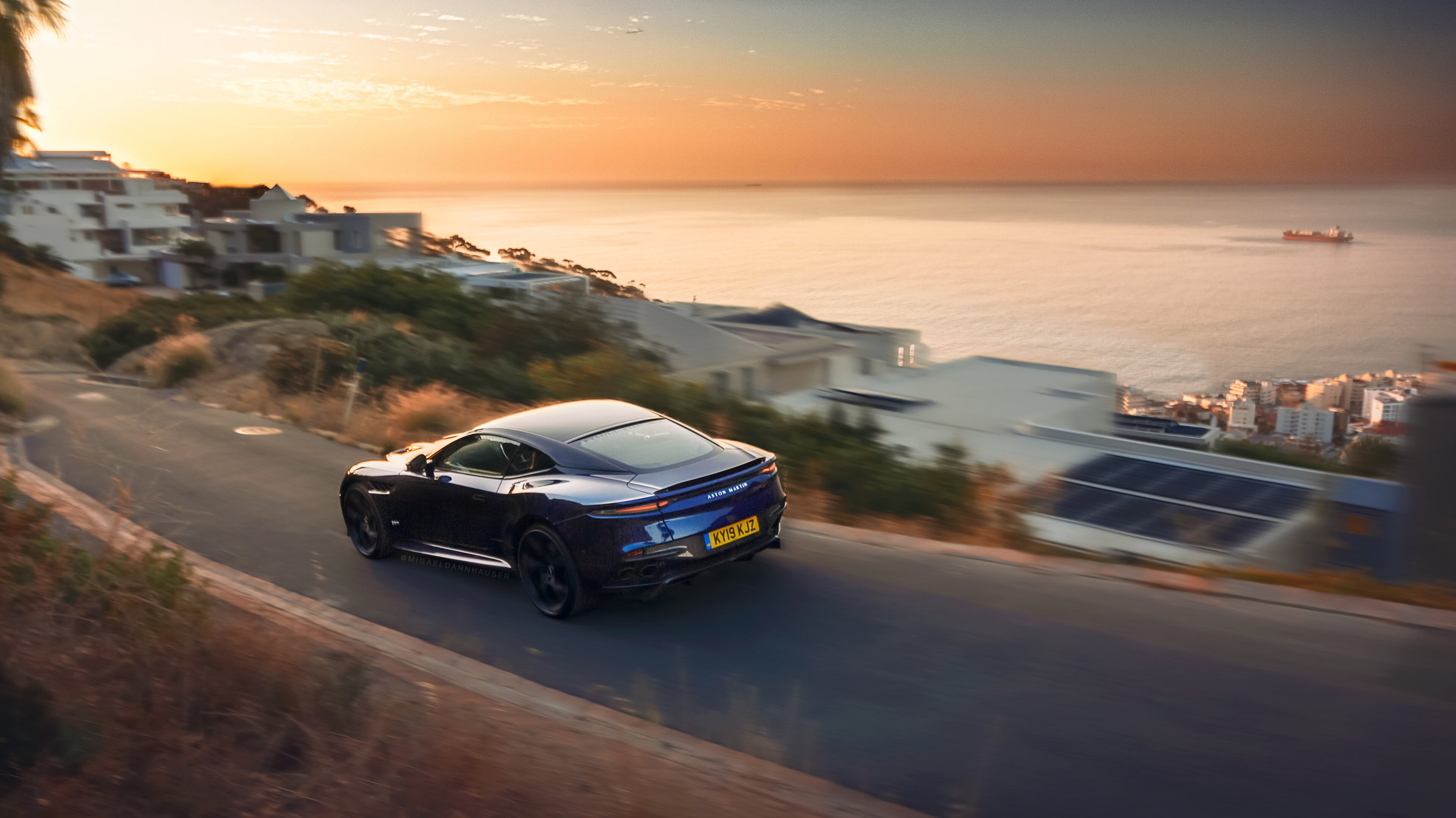 深圳队决胜局力克尼克斯，霍勒迪关键先生显神威